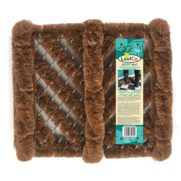 Rjava preproga na belem ozadju